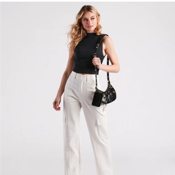 Sleeveless turtleneck top - Picture 2 of 8